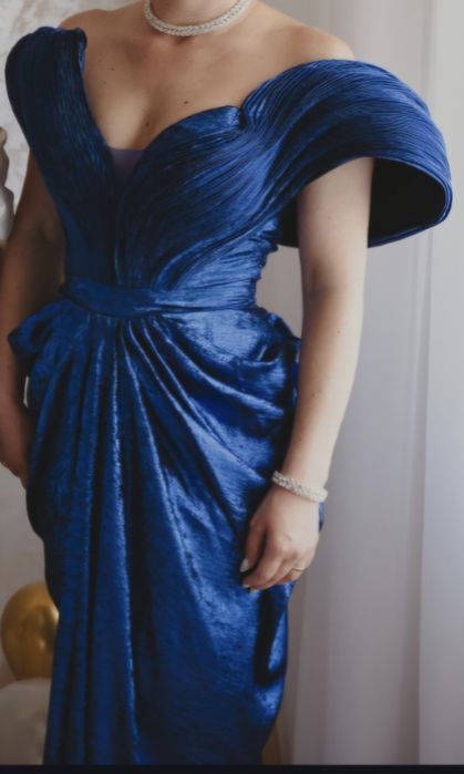 Vând rochie elegantă deosebita