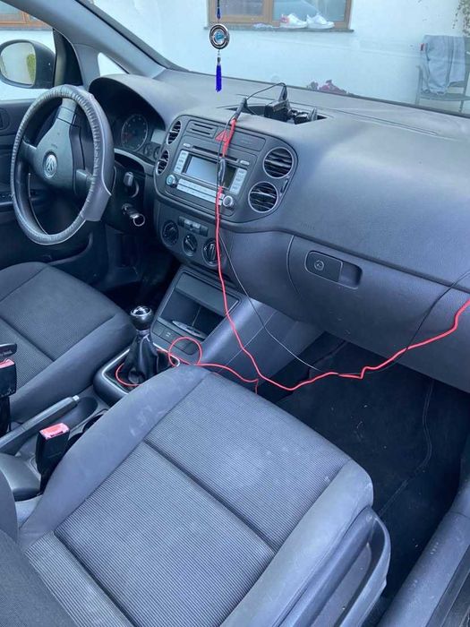 VW Golf 5 Plus 1.4 Benzină | 2007 | 222.119 km