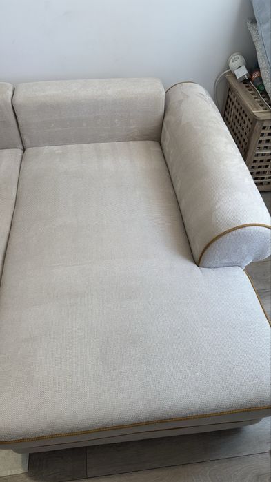 Curatare canapele la domiciliu