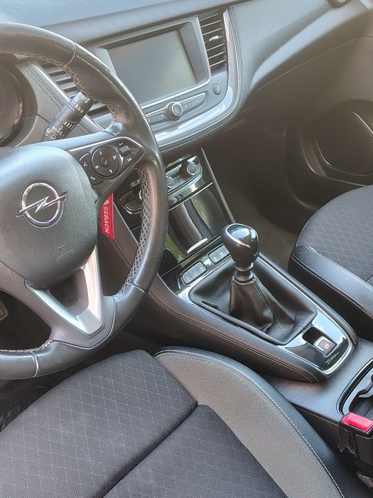 Opel Grandland x 2020 1.5 diesel 131 cp