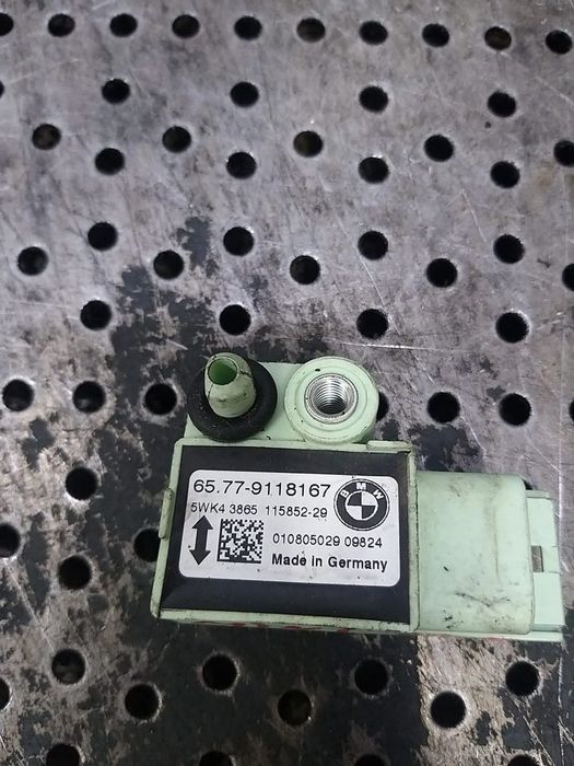 Senzor impact dreapta fata mini cooper r56 65779118167