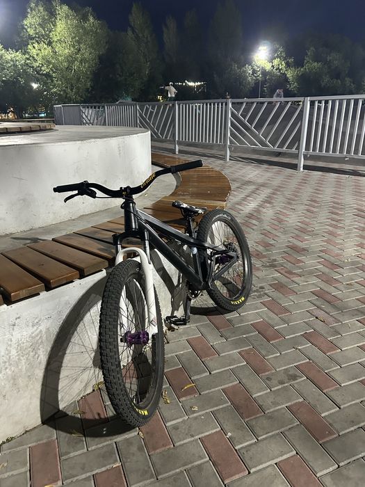 Продам дерт/стрит 24