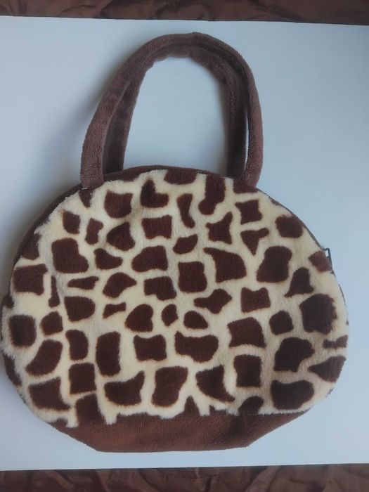 Детска мека плюшена чанта с жирафче