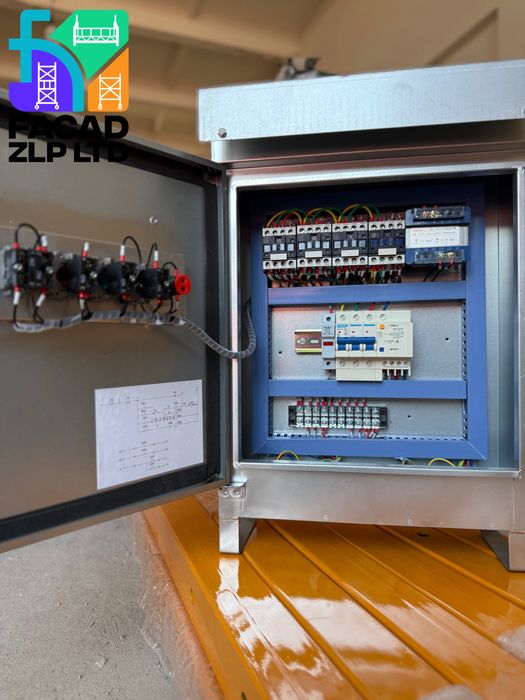 Электрический щит управления для фасадной люльки ZLP-630, в наличии