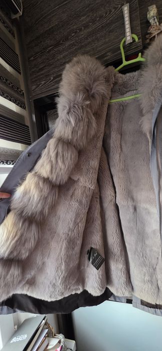 Парка с натуральным мехом