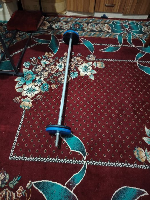 Штанга сотилади 40 kg