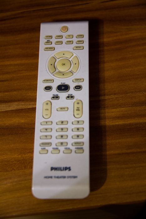 PHILIPS HTS6510 Home Theater System
