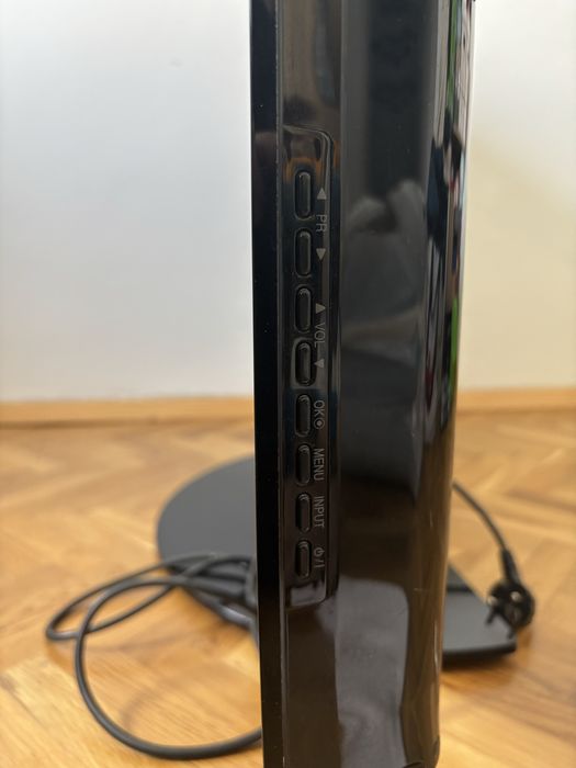 Televizor LG 37LF75 Full HD, Diagonala 37'