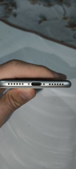 Айфон се 2020 жақсы бағада сатылады