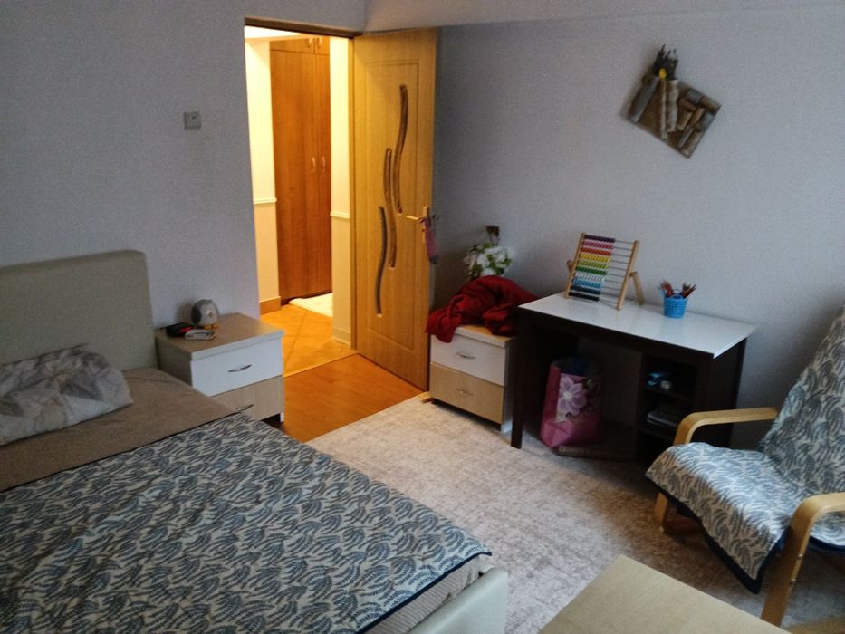 3 camere,decomandat,1978,et.3 ,sector 4,Berceni