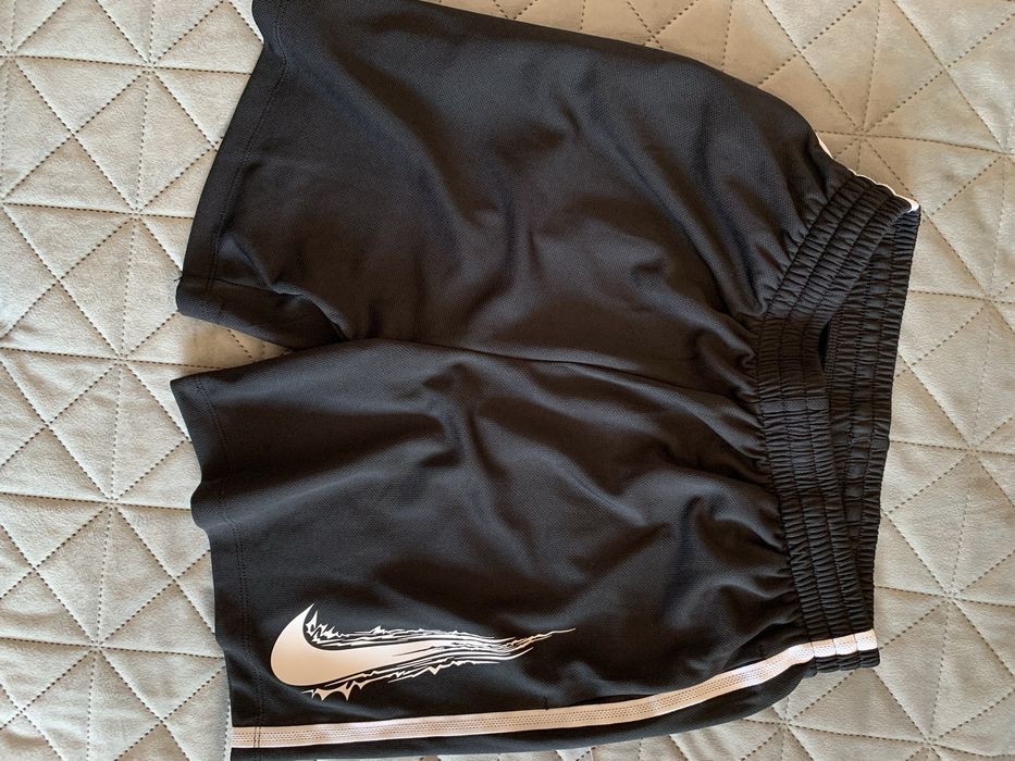 Спортен екип Nike Dry-Fit размер L