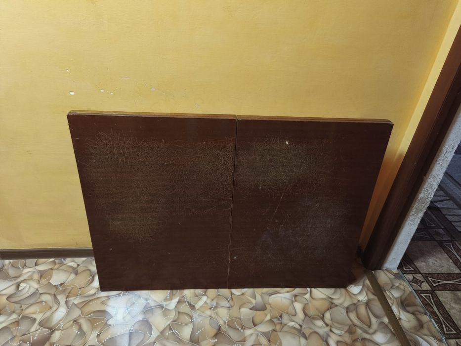 Отдам стол даром