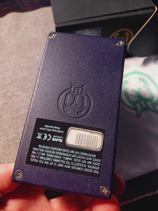 Walrus Julia Chorus хорус / вибрато педал за китара