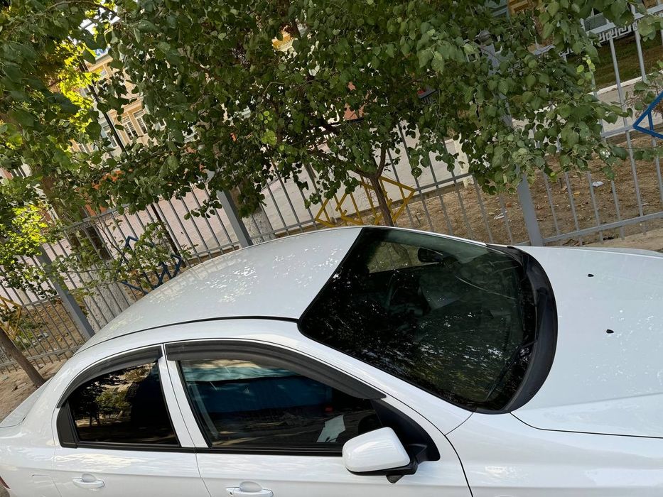 Nexia 3. 2019, oq, probegi 58000, ahvoli yaxshi,