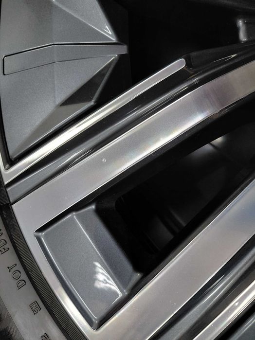 Като Нови 19" Джанти Style 904 BMW 7 G70 i7 G11 G30 X3 G45 TPMS