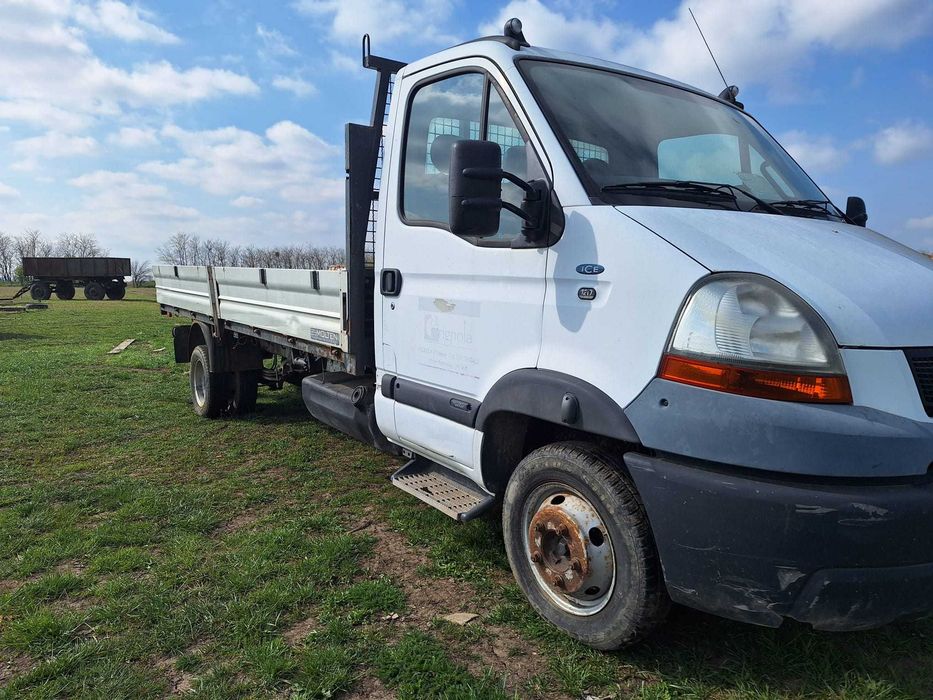 Camioneta Renault Mascott