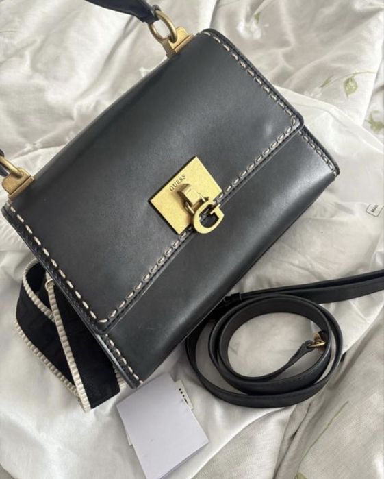 Geanta Guess neagra