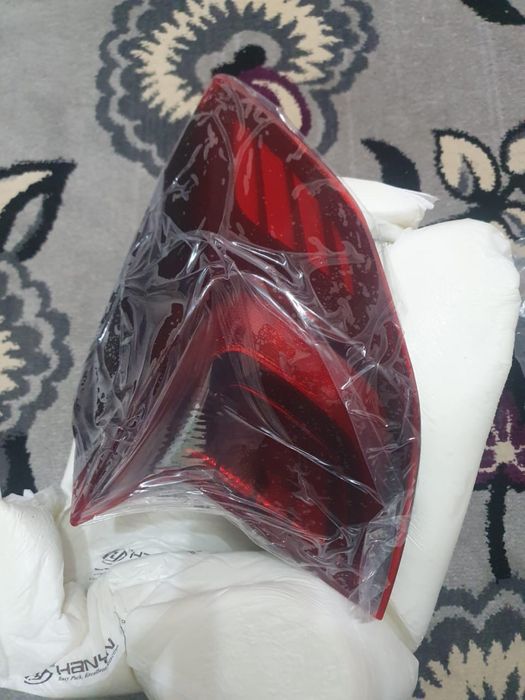 Продается Задние фонари Sonata dn8