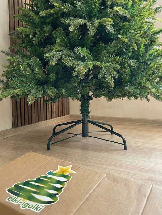 Новогодние елки 210,180см