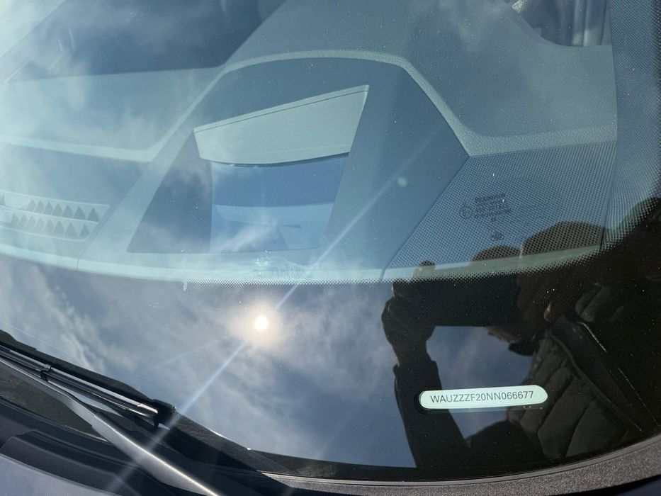 Vand audi S6 . Hibrid ,garantie