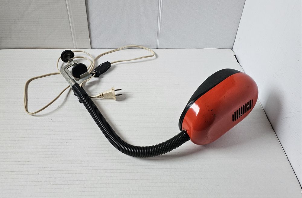 Lampă electrică de atelier/birou