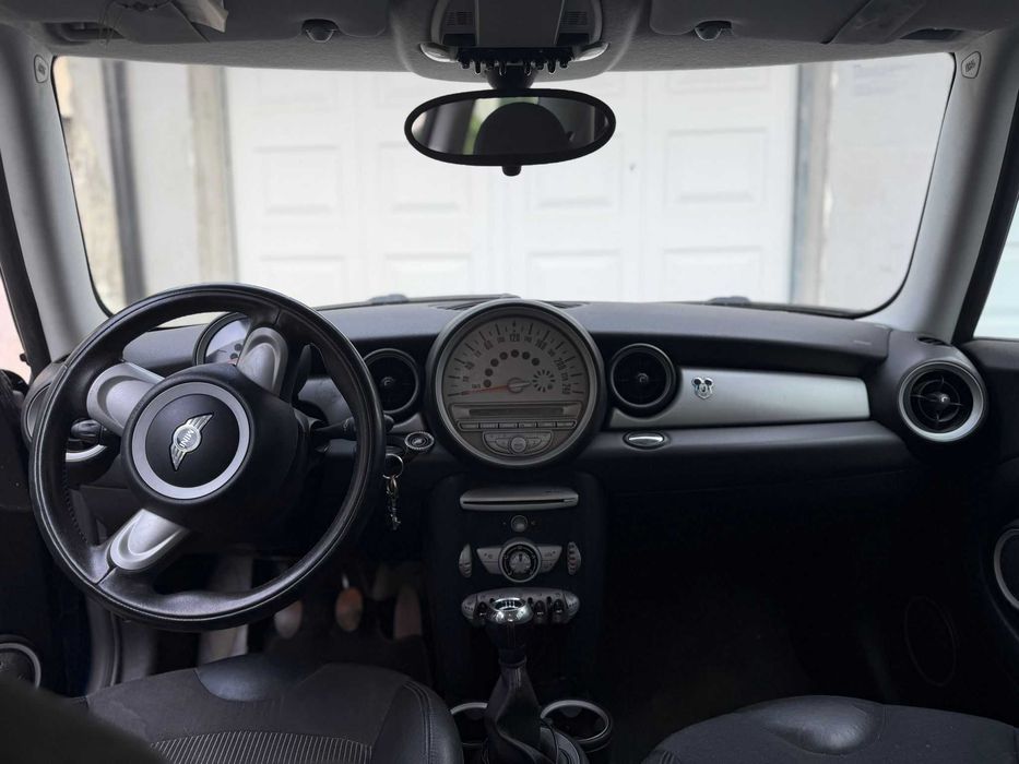 Vand Mini Cooper  2007
