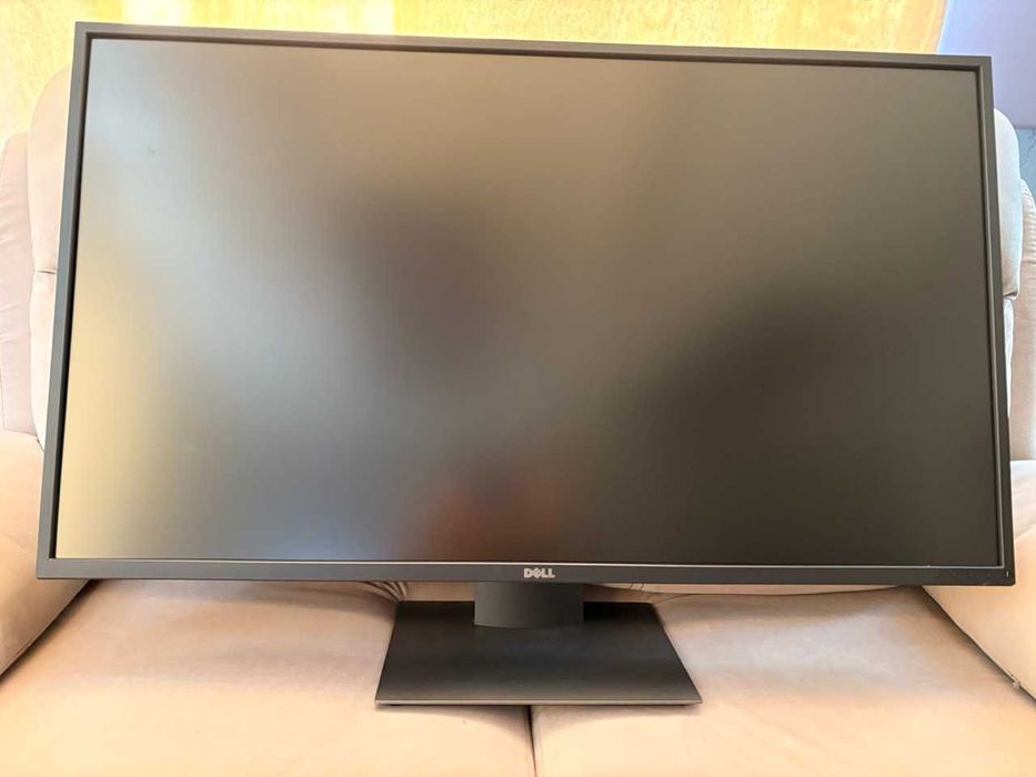 43'' Монитор Dell P4317Q
