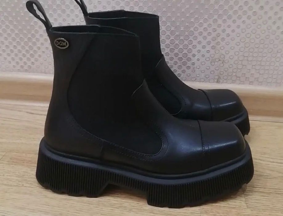 Демисезонные ботинки