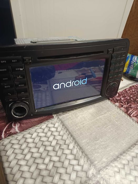 мулти медия мерцдес