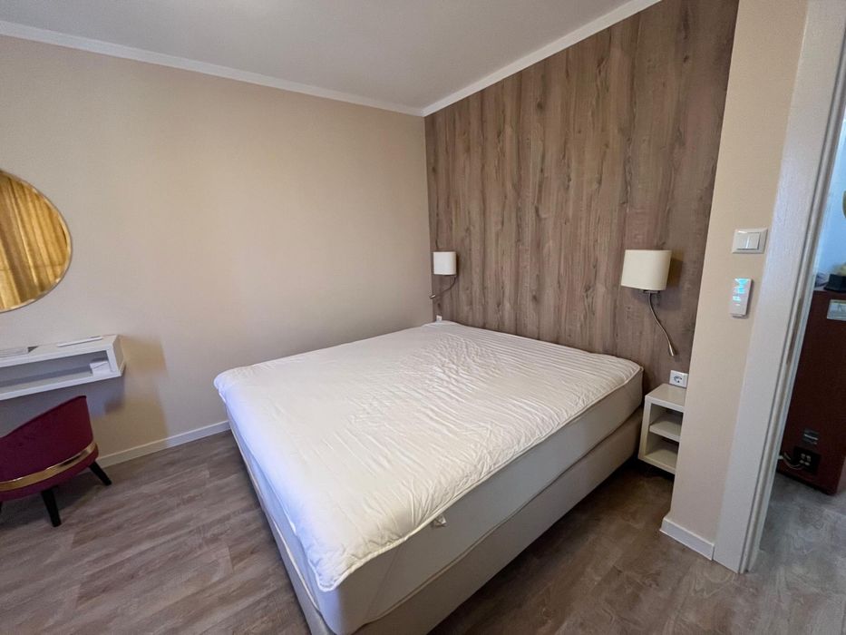 Продава се Тристаен апартамент в Свети Влас - 86 кв.м за 2000 €/кв.м - Снимка #12