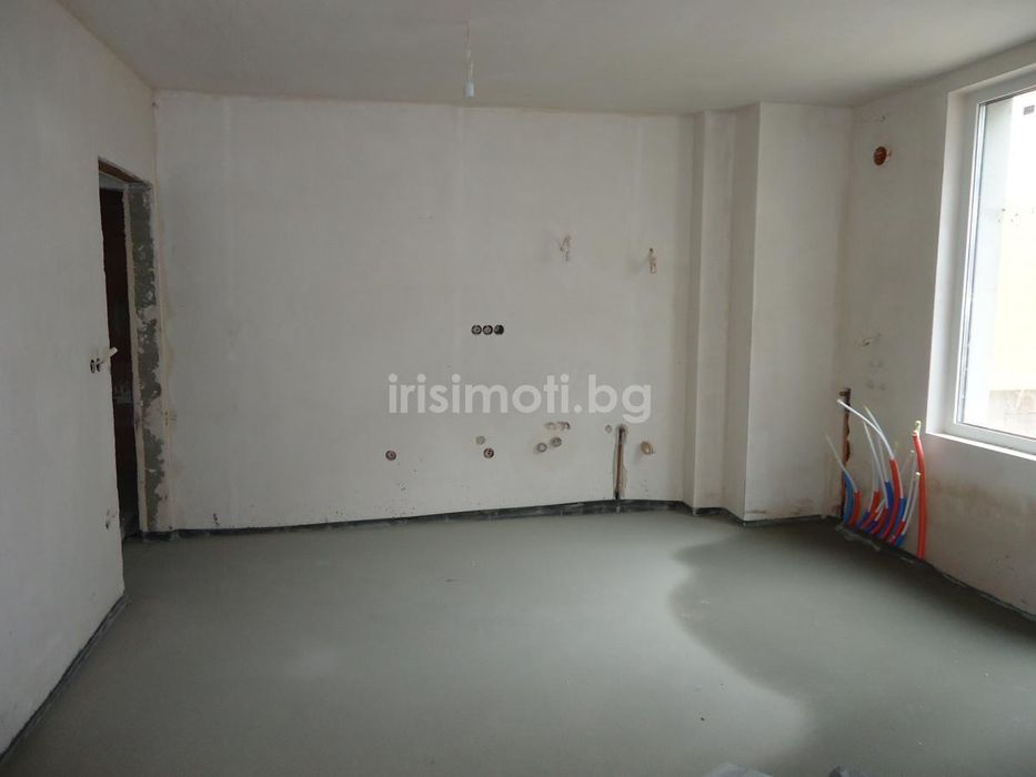 Продава тристаен, €197500, 101кв.м. в Красна поляна