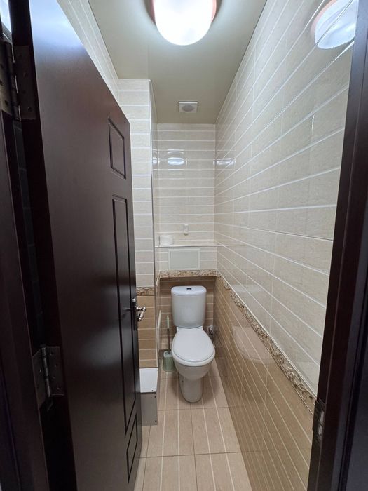 Продаётся 4/2/9 квартира, метро Ойбек, ор школа 506