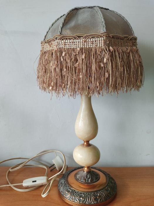 Лампа настольная советская