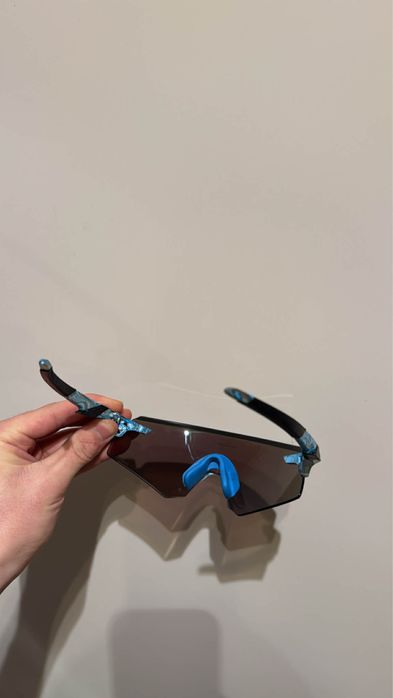 Oakley encoder sport