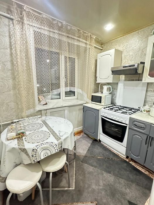 Продам квартиру 3комнатная