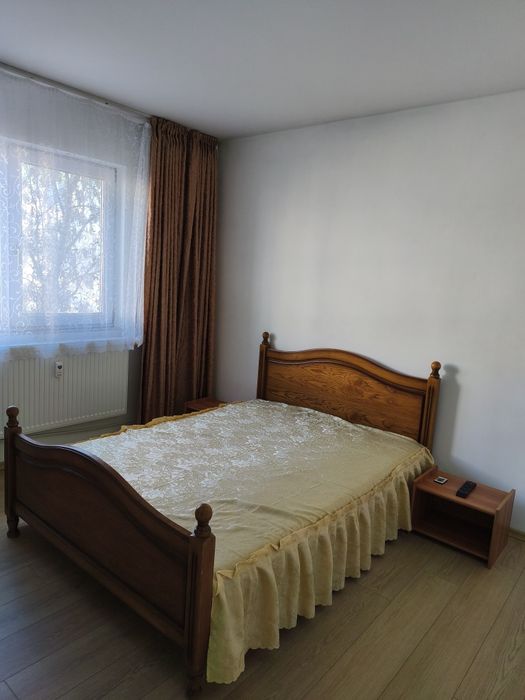 Închiriez apartament 2 camere, Craiovița Noua