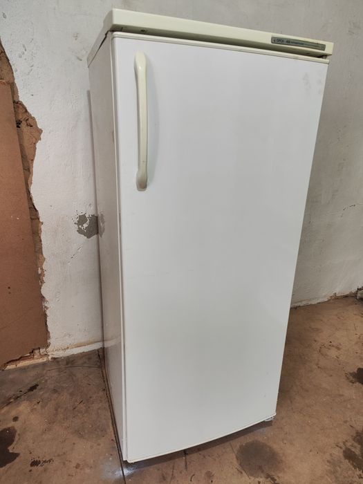 Холодильник рабочий