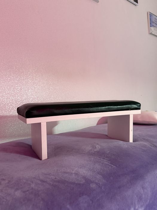 Маникюрная подставка для рук