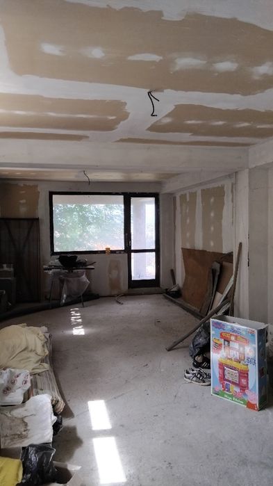 Продава се Четиристаен апартамент в Кюстендил, Център - 180 кв.м за 1000 €/кв.м - Снимка #2