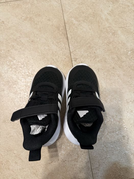 Детски маратонки Adidas - р. 21