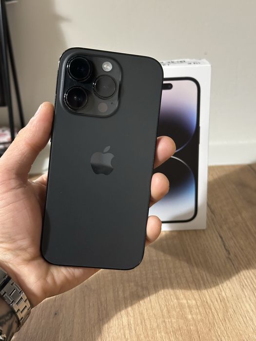 Айфон 14 про в отличном состоянии