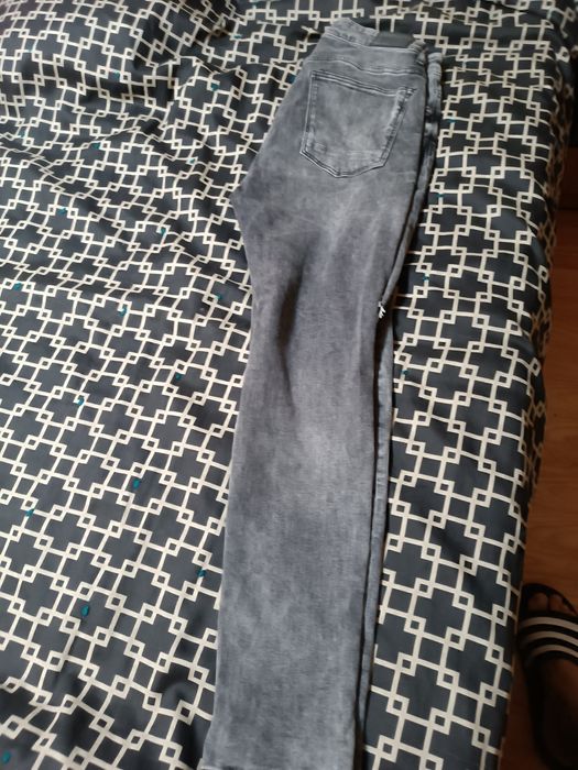 Blugi slim marca Zara mărimea M