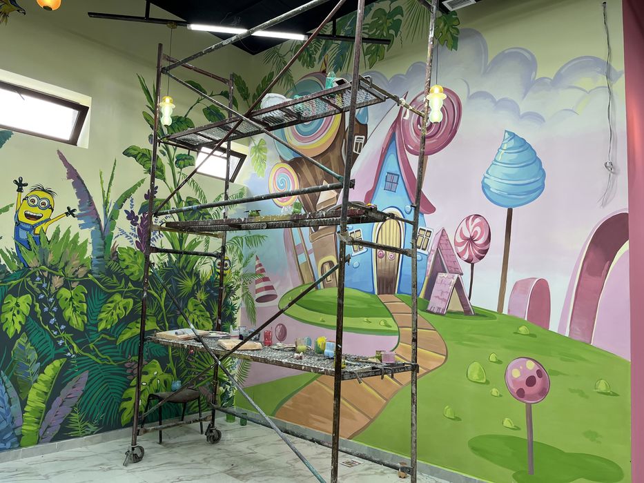 Суретші(художник