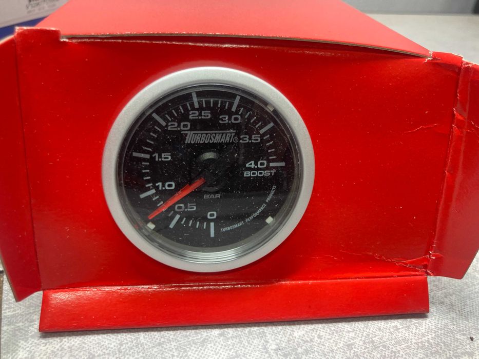 Бустметър Турбосмарт 4бара turbosmart boost meter boostmeter