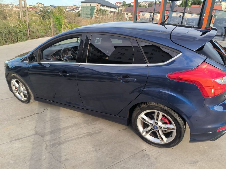 Ford Focus 2013  1.6 benzina 150 cp euro 5