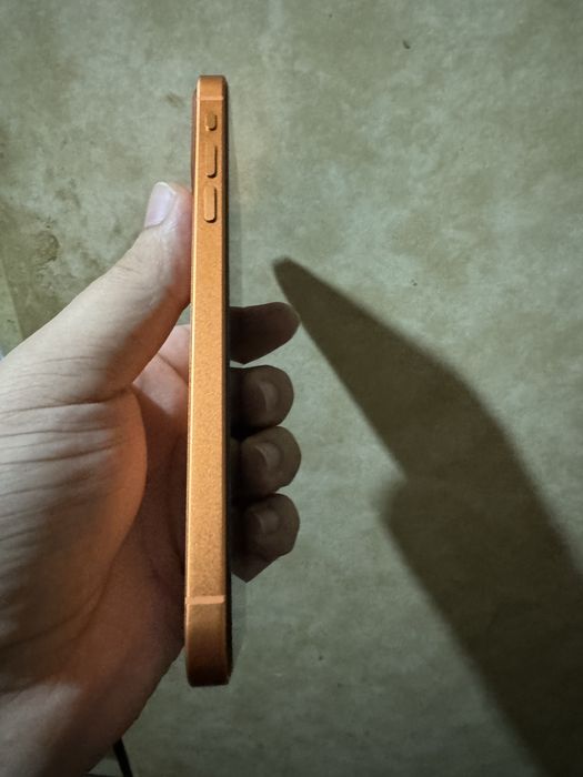 Iphone XR 17 pro korpustliy