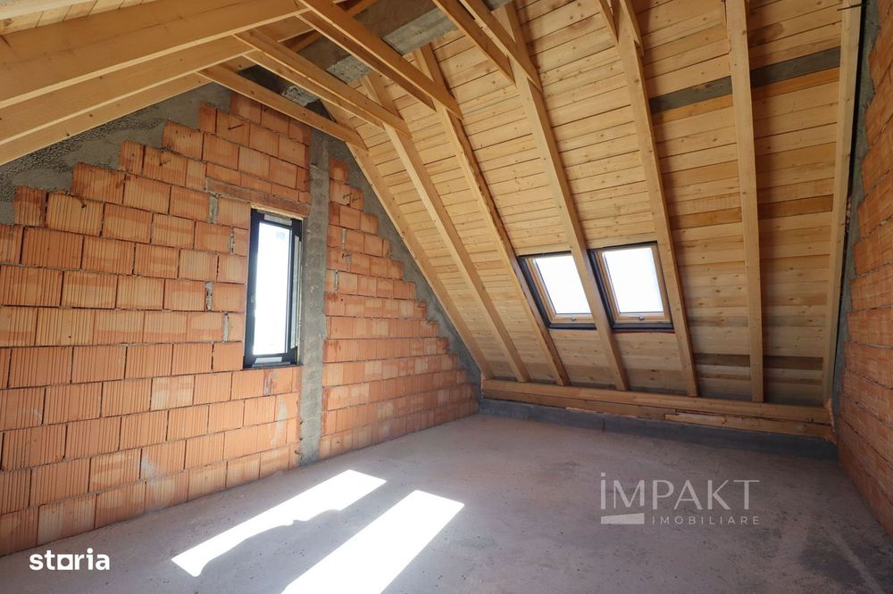 Casa superba si spatioasa, situata in Salicea!