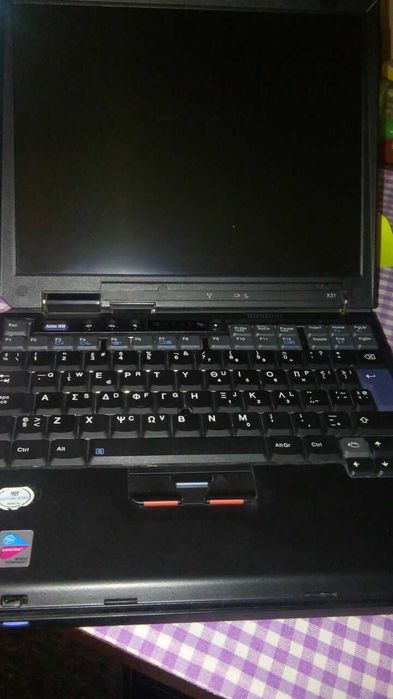 Продам черный ноутбук