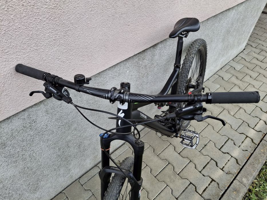 Bicicleta full suspension specialized