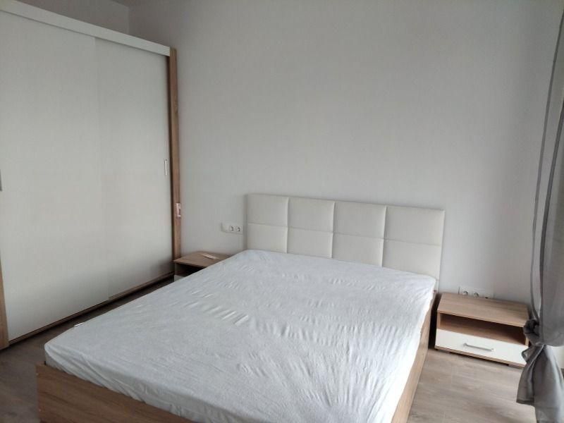 Дава се под наем Тристаен апартамент в София, Зона Б-18 - 95 кв.м за 880 € - Снимка #8